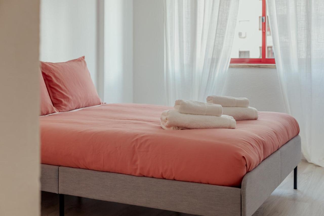 Elegant 3 Bedroom - Centre - Garage - Metro Apartamento Lisboa