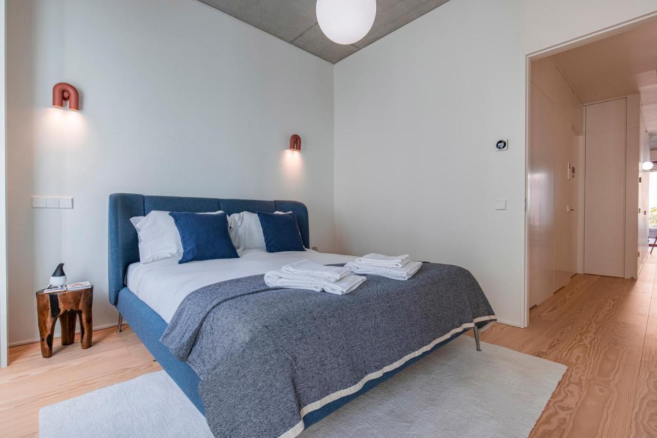 Deluxe 2bdr W/ Patio By Lovelystay Apartamento
