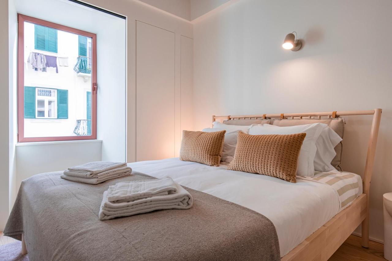 Deluxe 2bdr W/ Patio By Lovelystay Apartamento