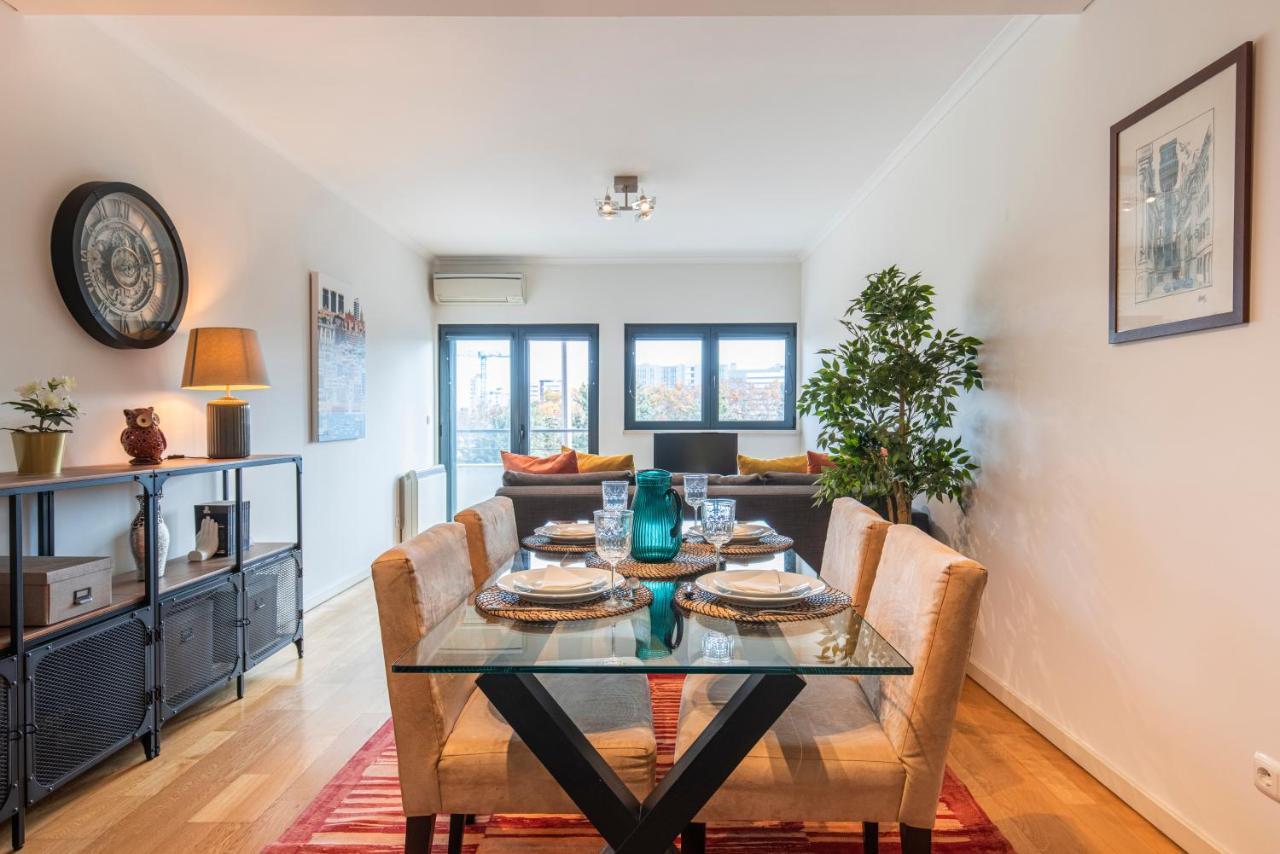 Fancy W/metro At Doorstep By Lovelystay Lisboa