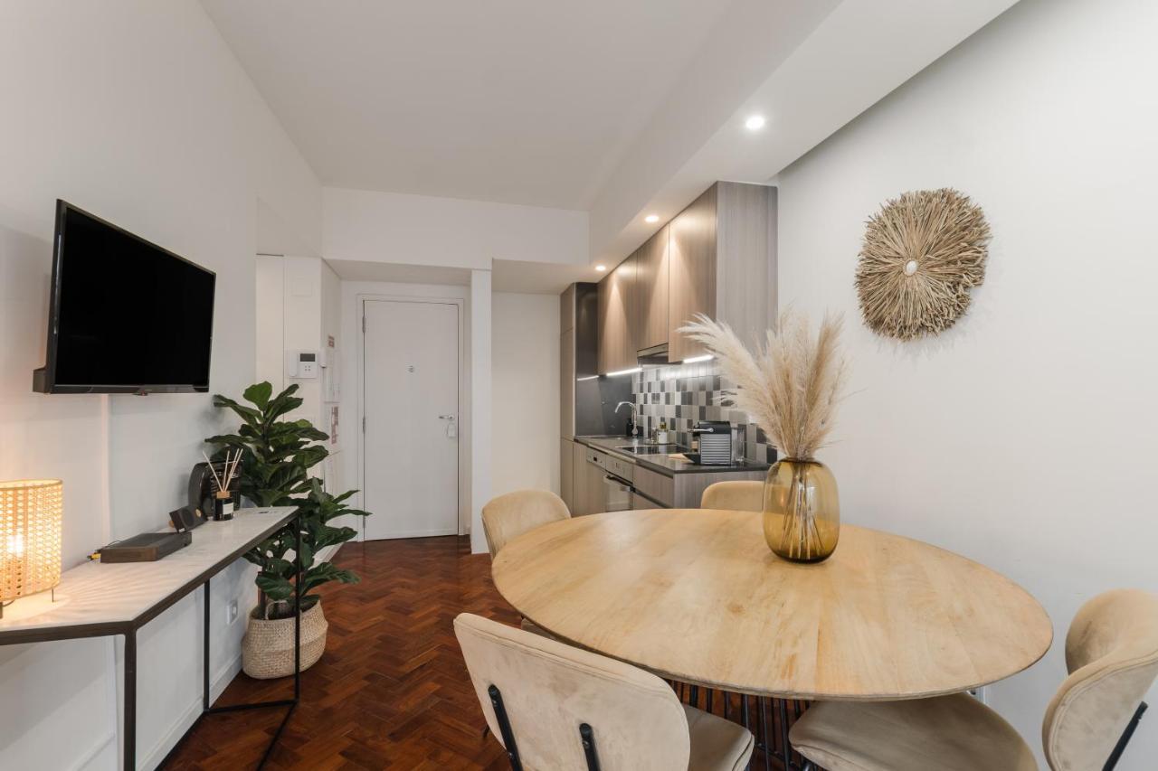 Apartamento Casa Boma - Brighting With Spacious Terrace - Alvalade Iii Lisboa
