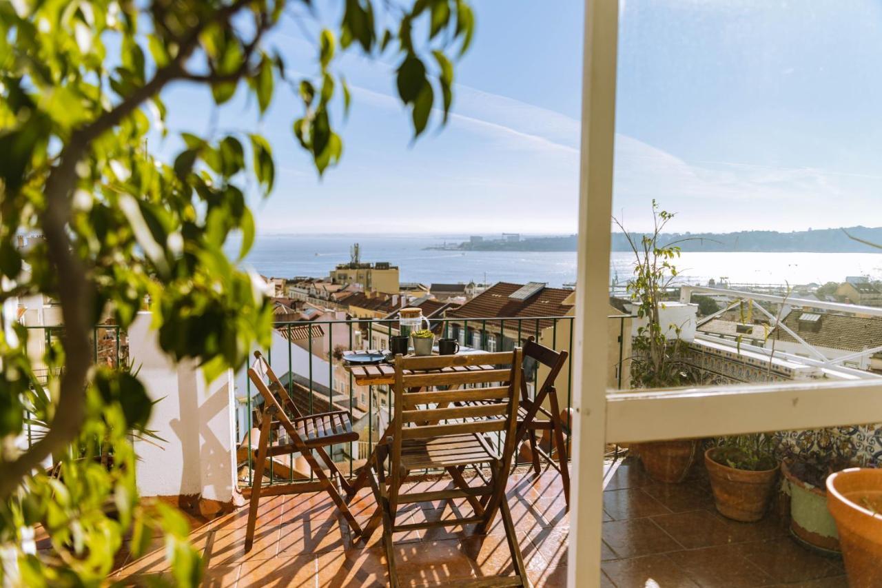 Olympo Shared Flat With Amazing River View
