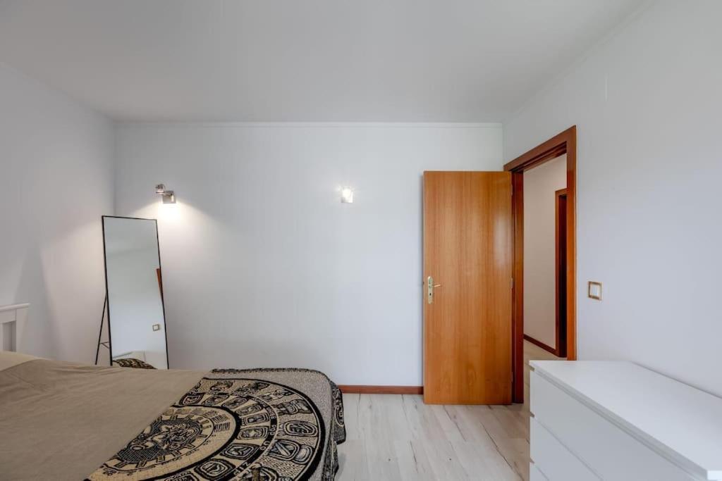 Apartamento Spacious 3-bedroom In *