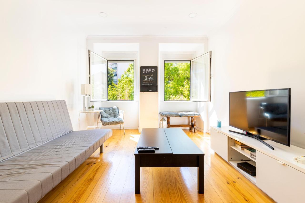 Comfy 3 Bedroom Campo De Ourique Lisboa