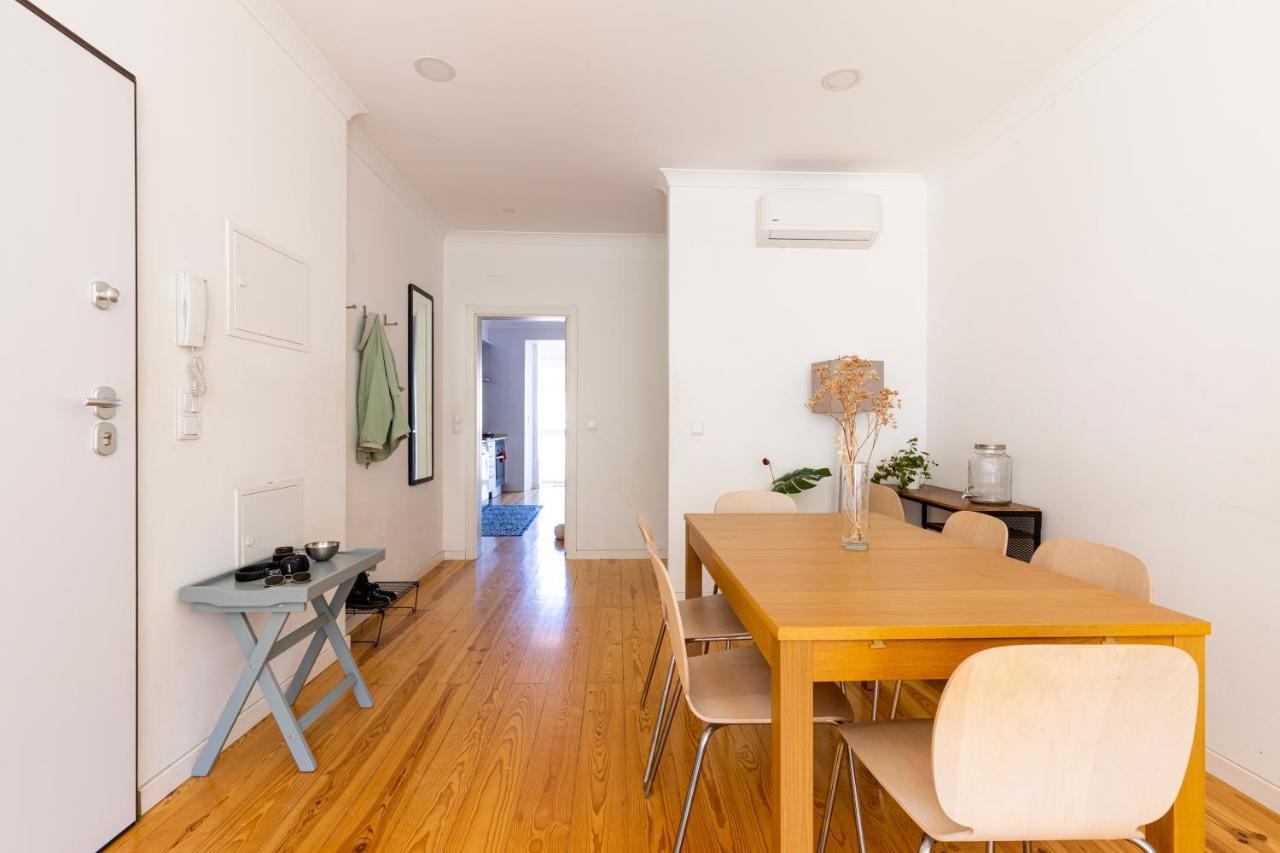 Comfy 3 Bedroom Campo De Ourique * Lisboa