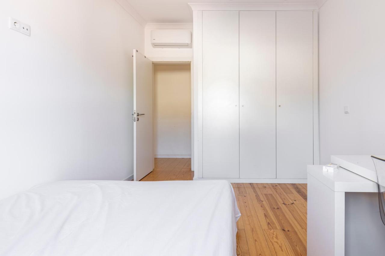 Comfy 3 Bedroom Campo De Ourique Apartamento