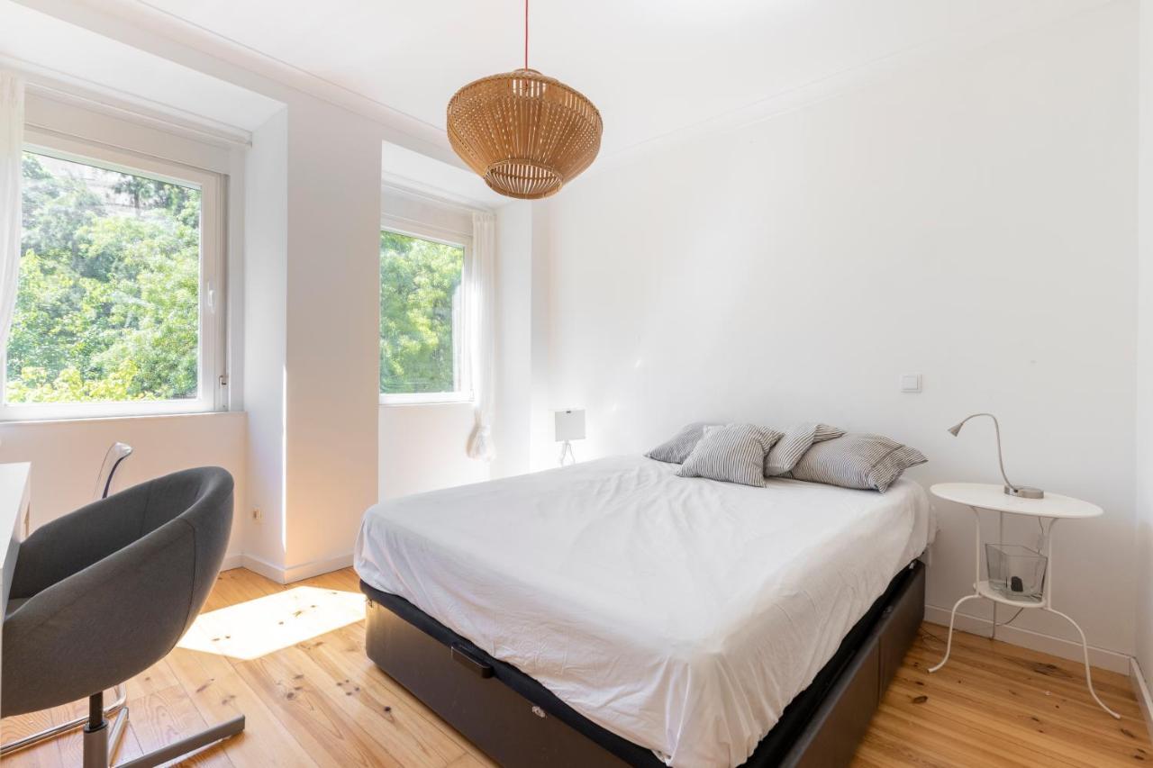 Apartamento Comfy 3 Bedroom Campo De Ourique Lisboa
