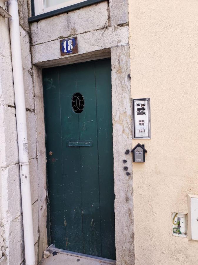 Apartamento Fabulous T2 With Balcony In Rossio