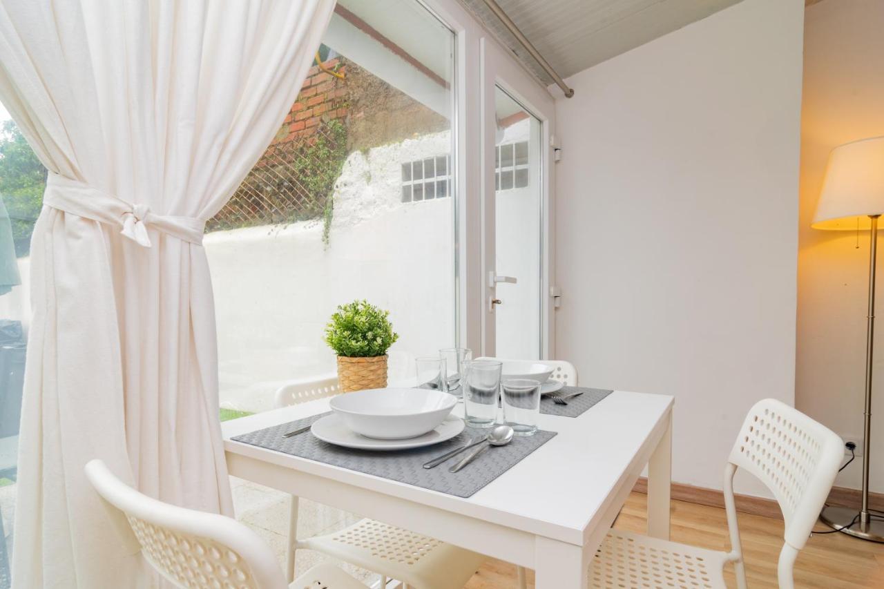 Lovely & Bright Family Flat W/ Patio * Lisboa