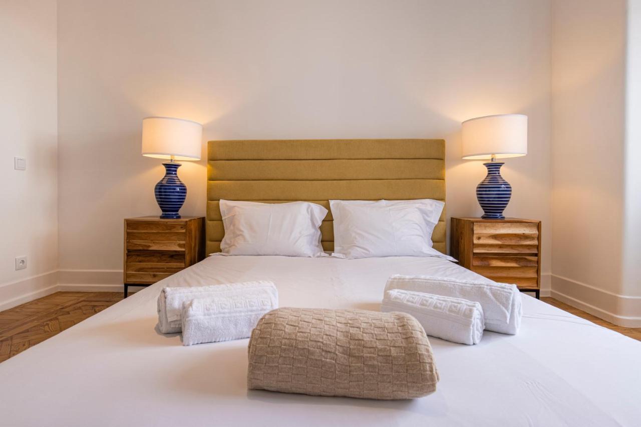 Apartamento Magnificent 4bdr In By Lovelystay