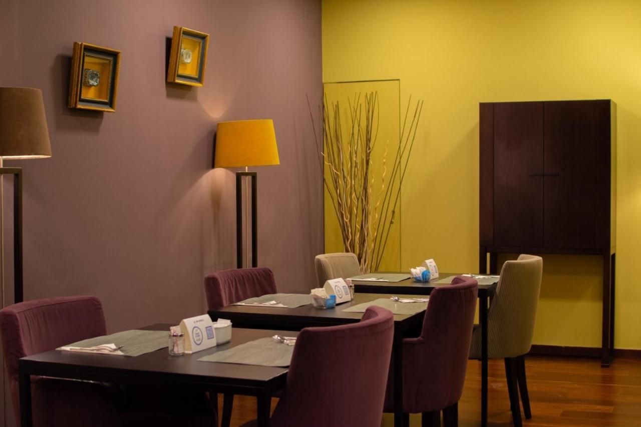 Hotel Vip Executive Saldanha 4*