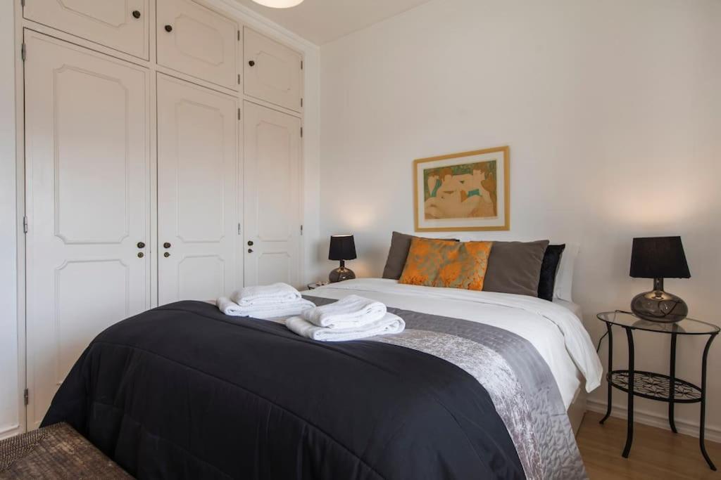- Castle View Balcony Apartamento