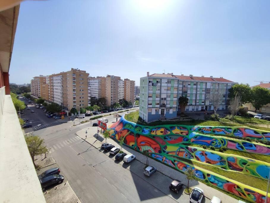 Apartamento Near Airport & Citycenter Free Parking
