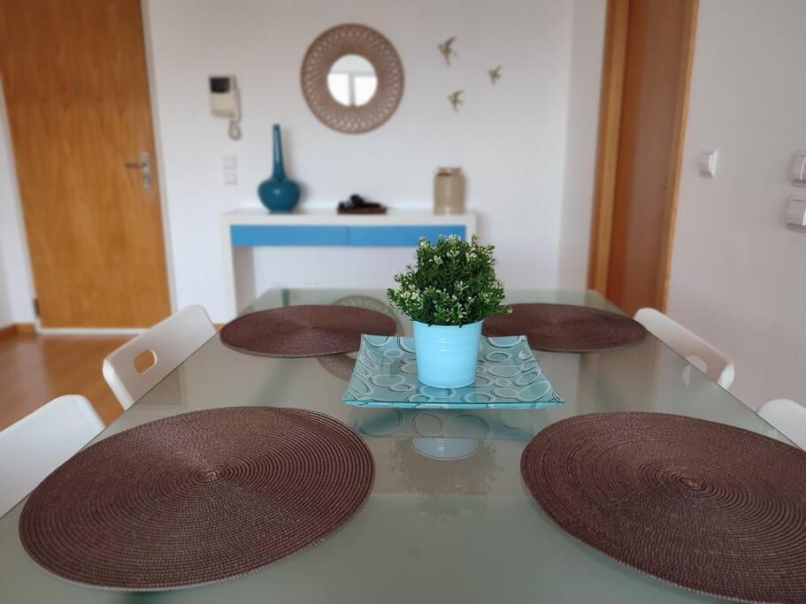 Apartamento Near Airport & Citycenter Free Parking *