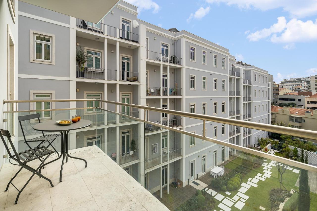 Whome Urban Retreat: Downtown Luxury, Parking, Ac & Elevator