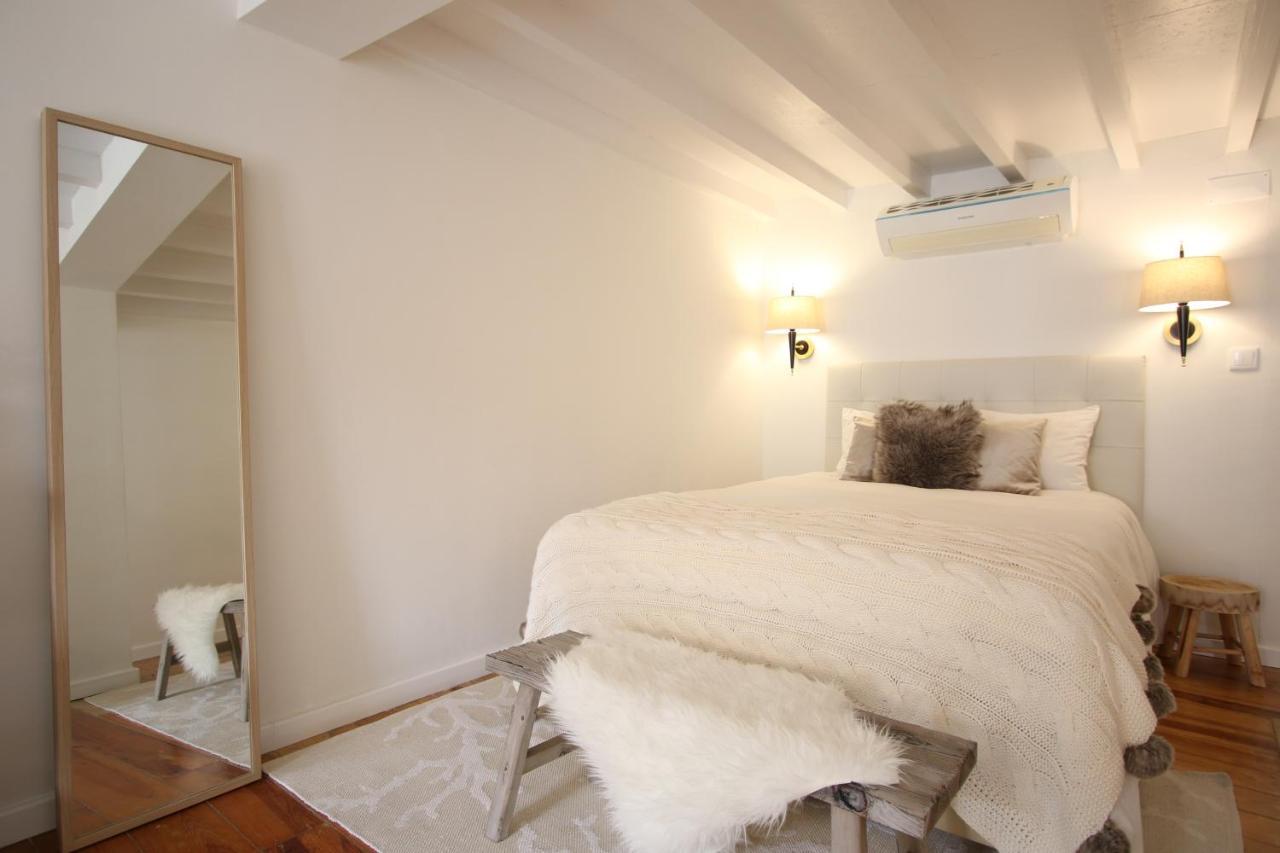 Chic Urban Retreat At Downtown With Balcony & Views Apartamento