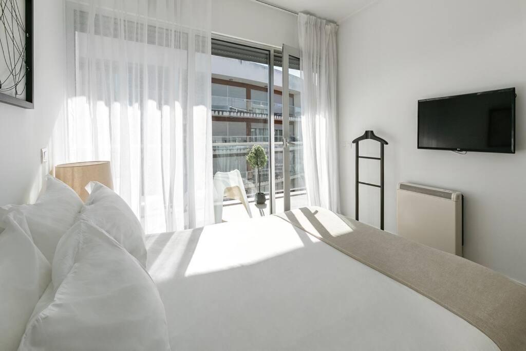 Metro & Pool Apartamento *