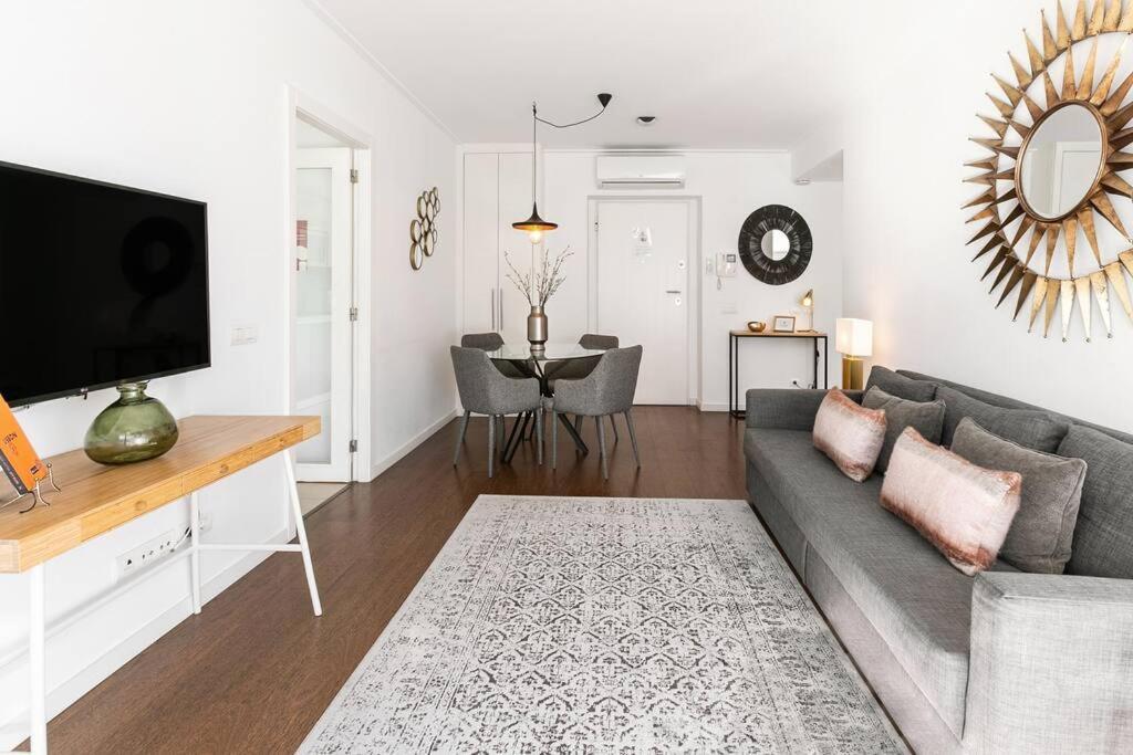 Apartamento Metro & Pool Lisboa