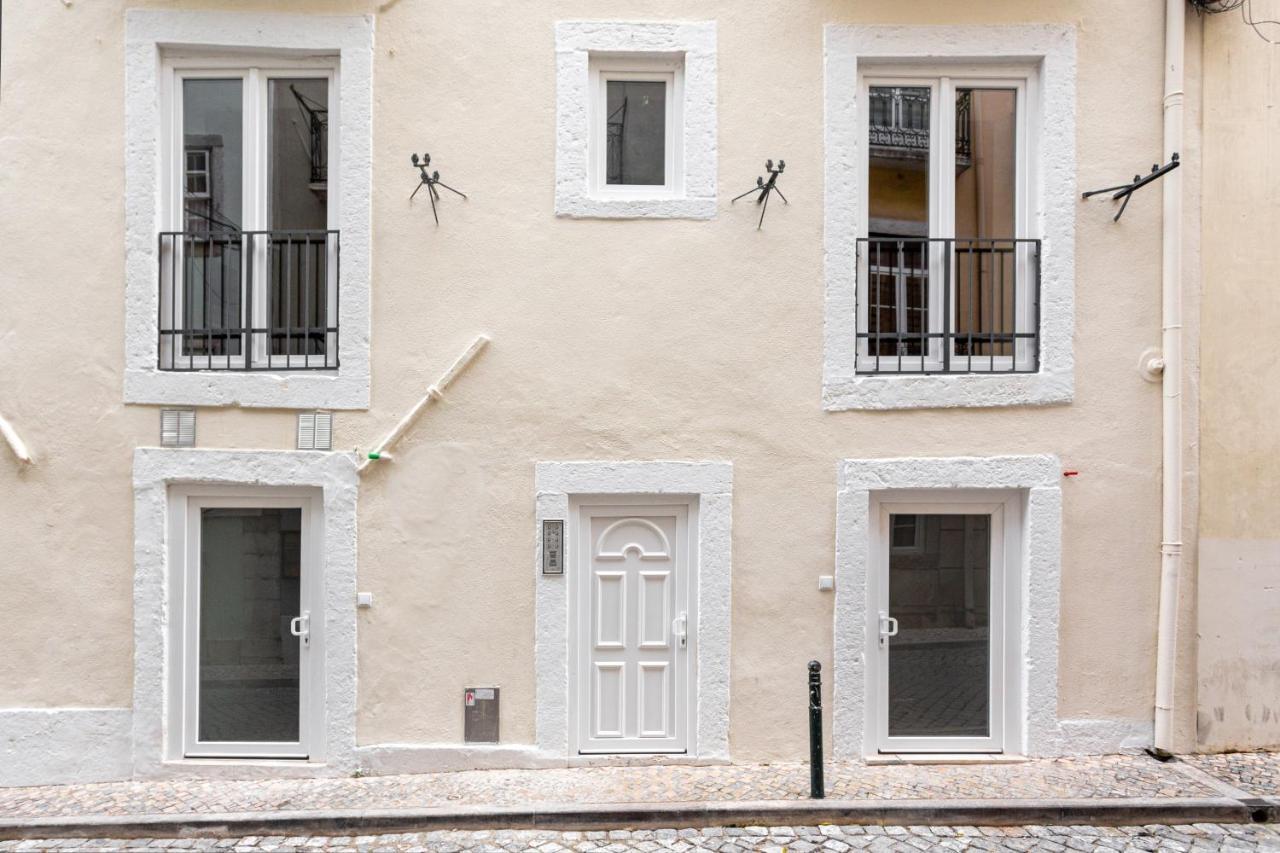 Apartamento Condessa 29 E 33 *