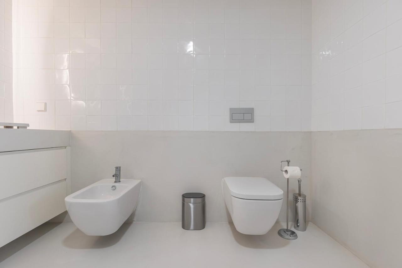 Apartamento Hidden Pearl W/ Patio & Pool By Lovelystay Lisboa