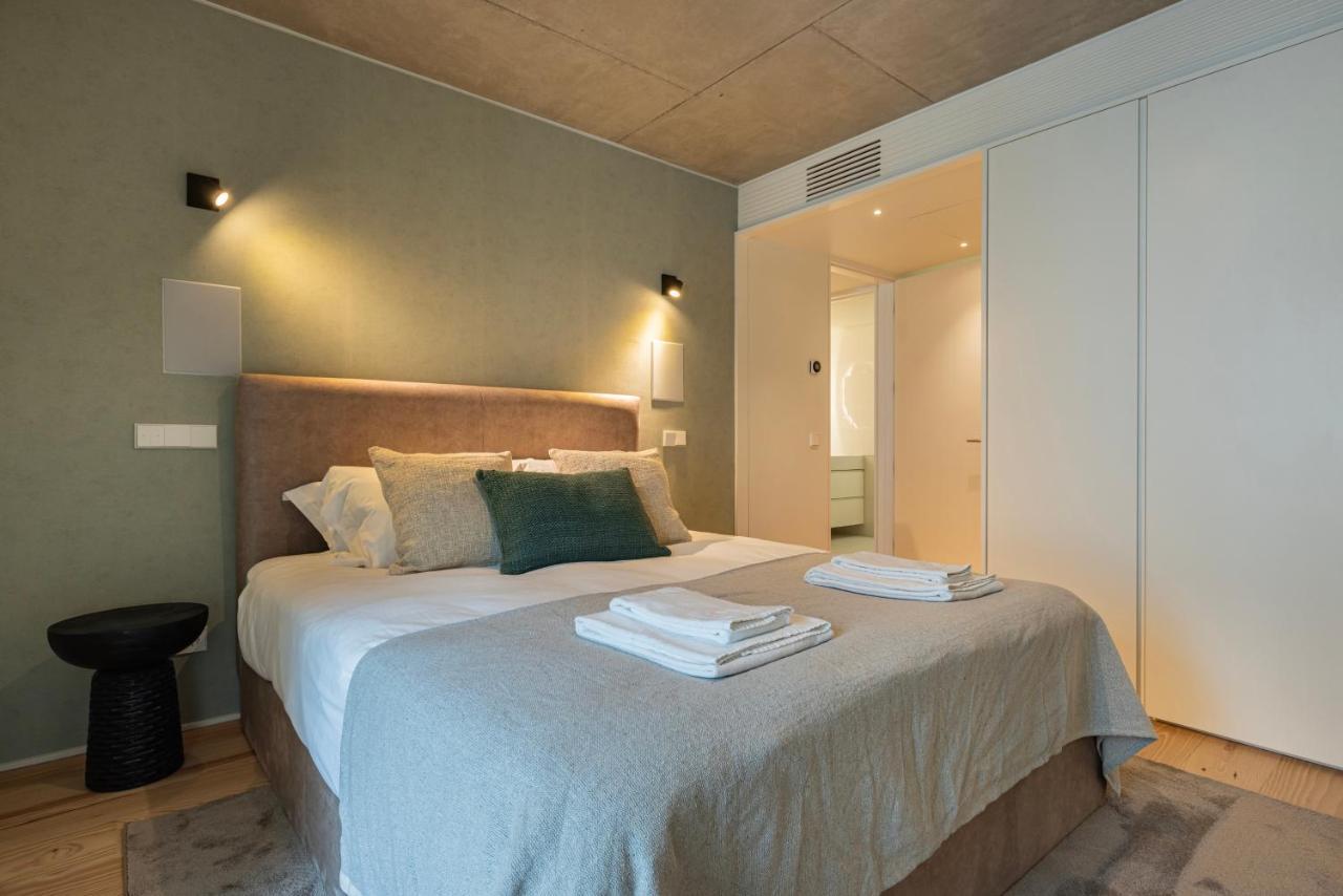 Hidden Pearl W/ Patio & Pool By Lovelystay Lisboa
