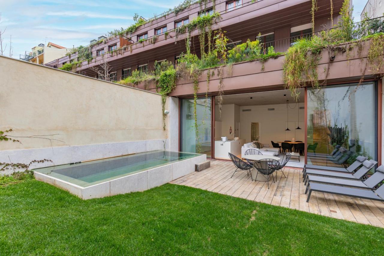 Apartamento Hidden Pearl W/ Patio & Pool By Lovelystay