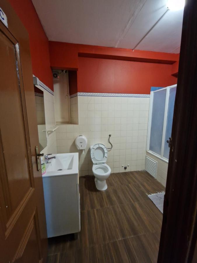 Hostal Local Private *