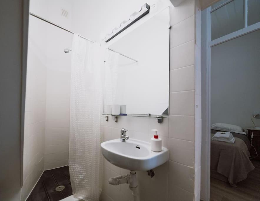 Apartamento 3 *