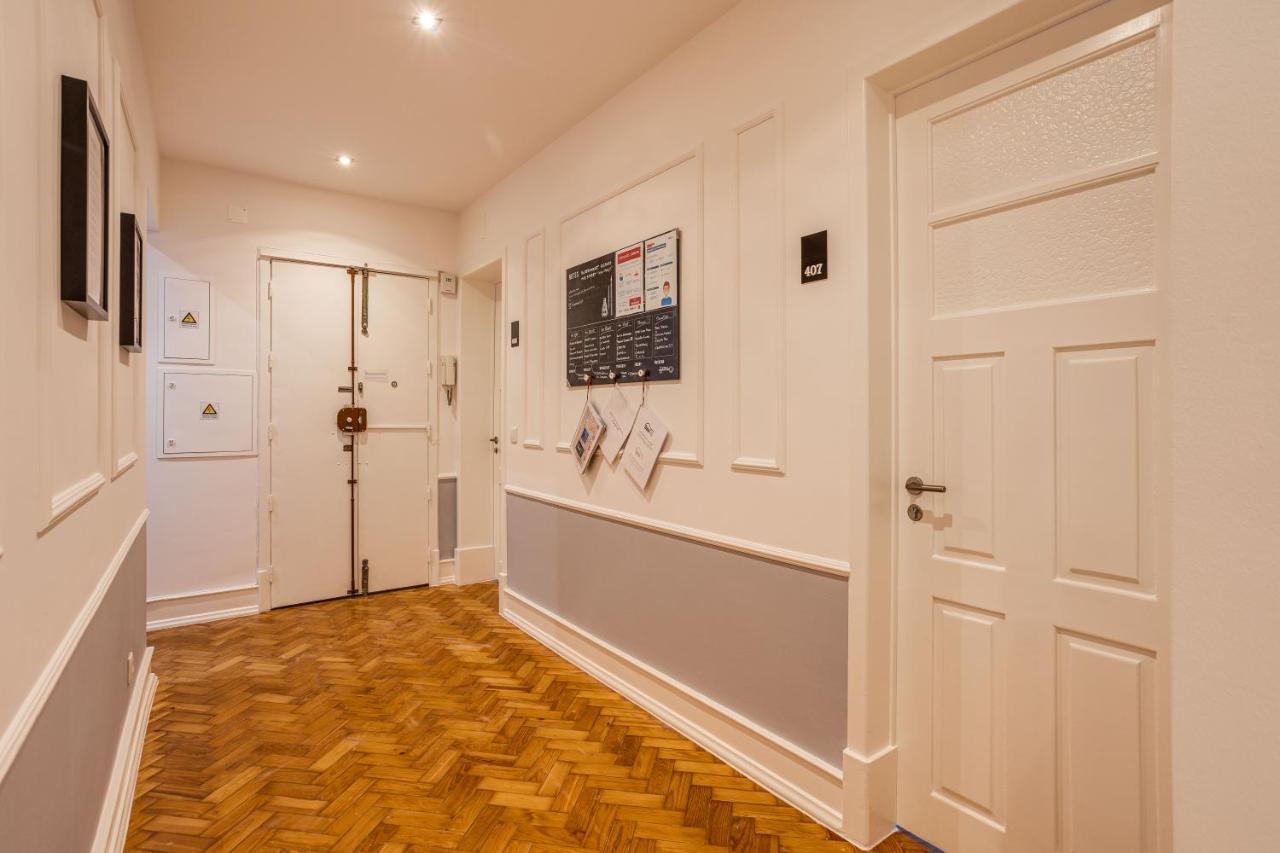 Home Out Rooms & Apartments Lisbon
