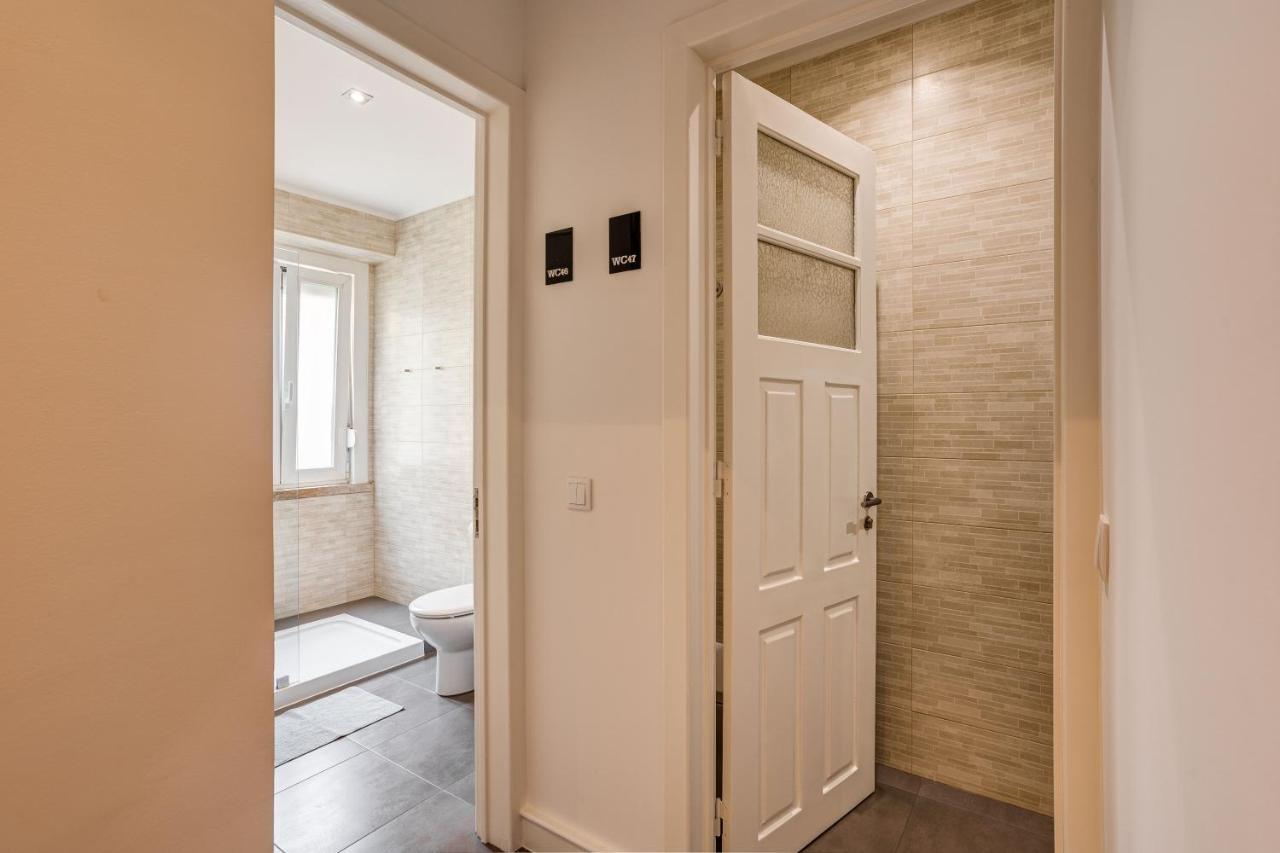 Apartment Home Out Rooms & Apartments Lisbon