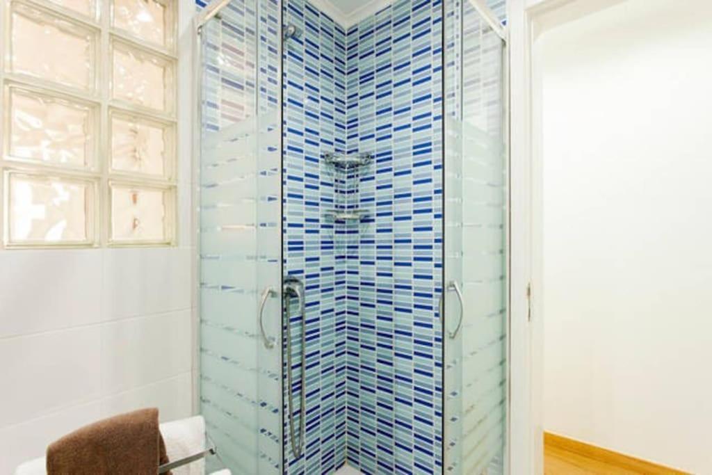 1 Apartamento *