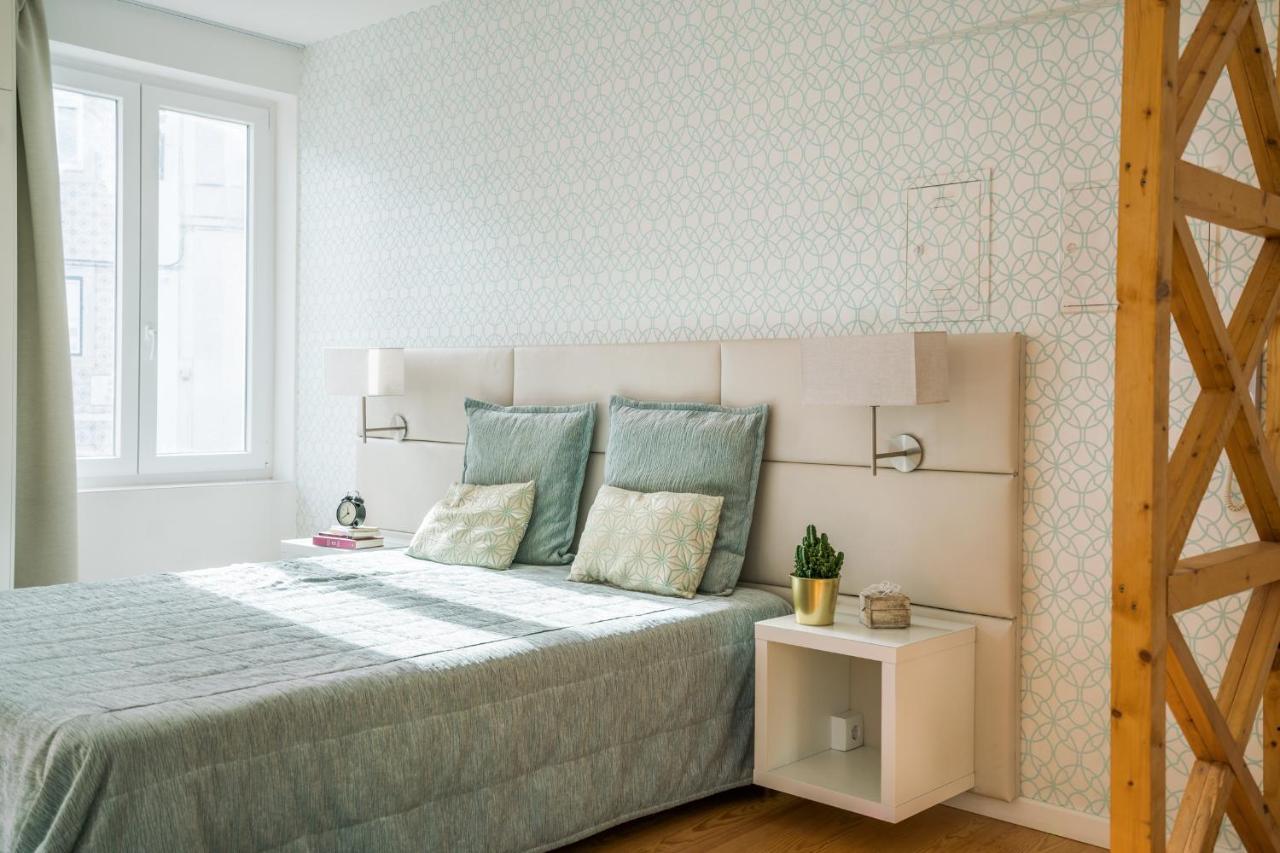 Principe Real Location Apartment