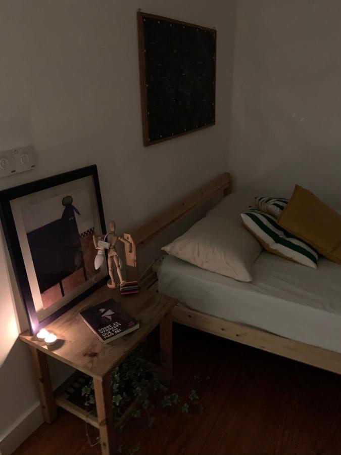 Quarto Com Banheiro Privativo Habitación en casa particular *