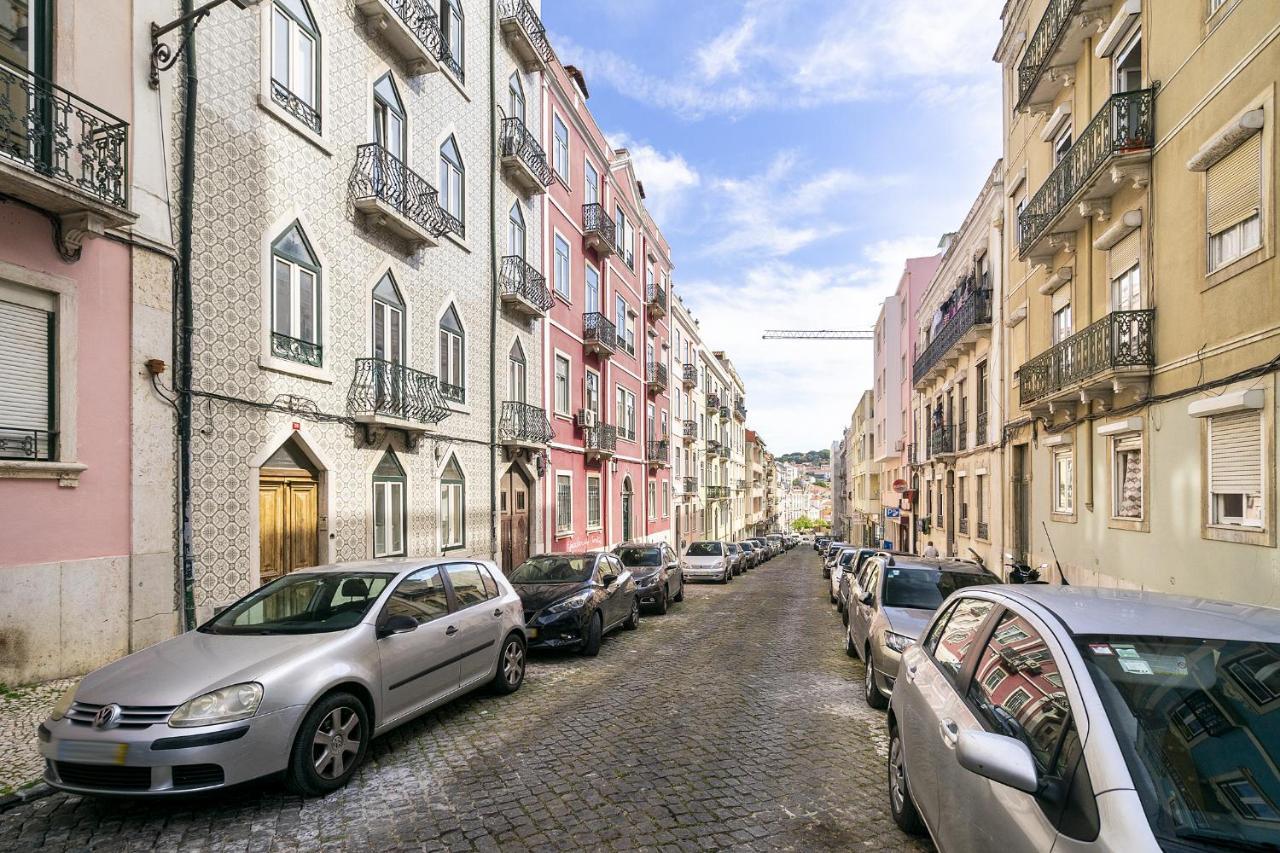 Whome Luxury Penthouse: Designer Decor & Epic Views Lisboa