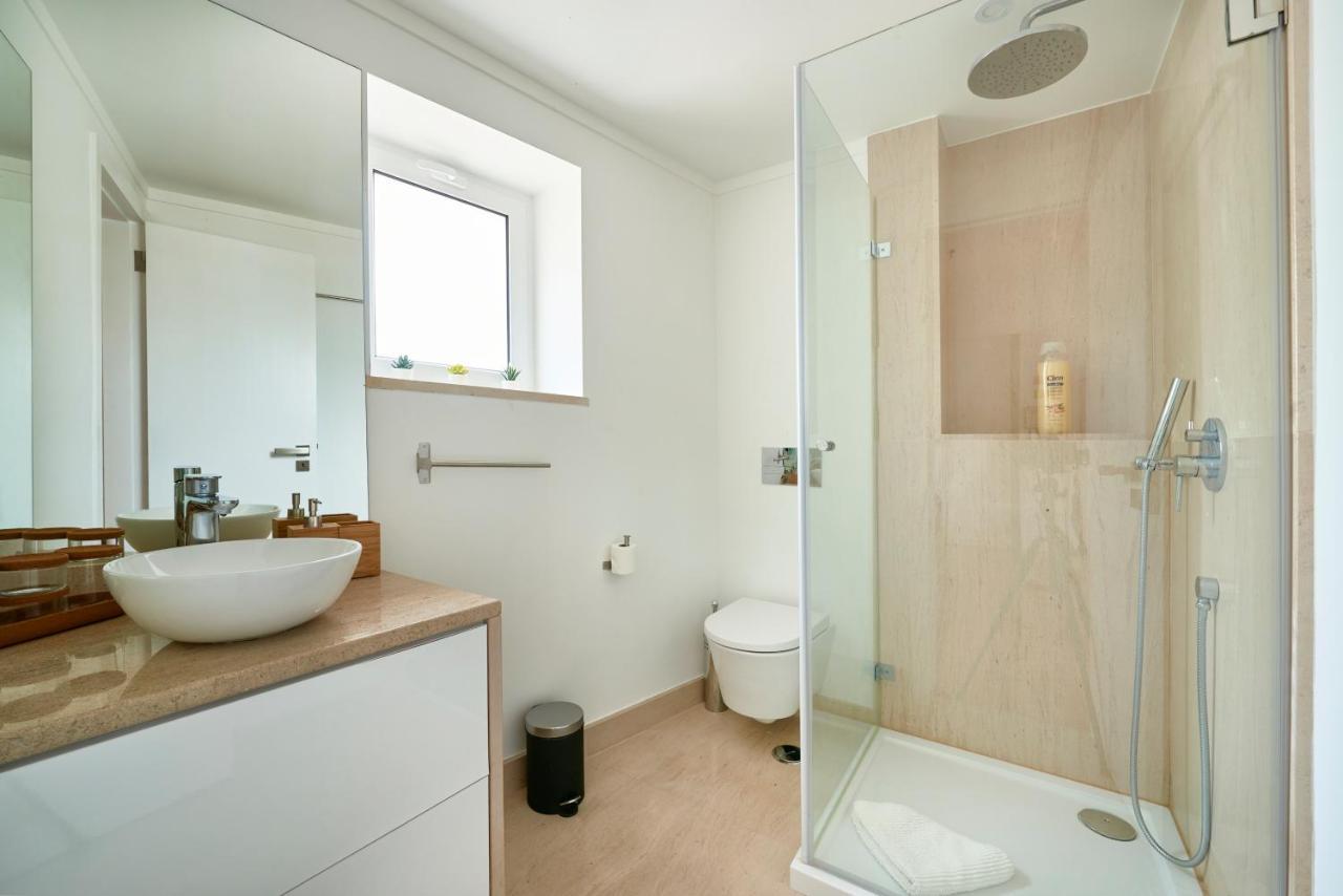Cozy Flat In Santa Apolonia Lisboa