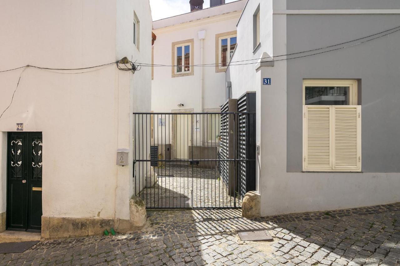 Whome Alfama 2-bed Minimalist Retreat For Digital Nomads & Remote Workers Lisboa