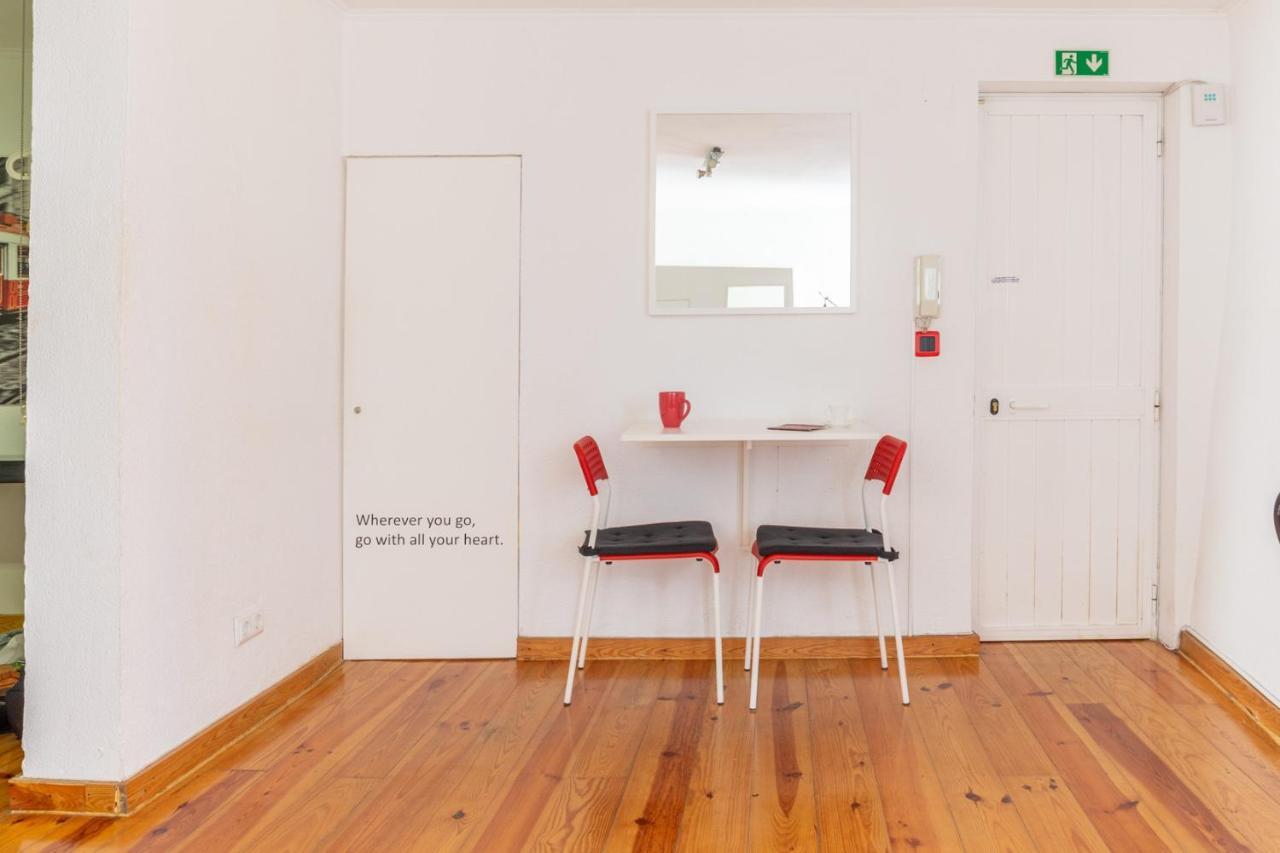 In The Heart Of Alfama! Super Central! Apartamento