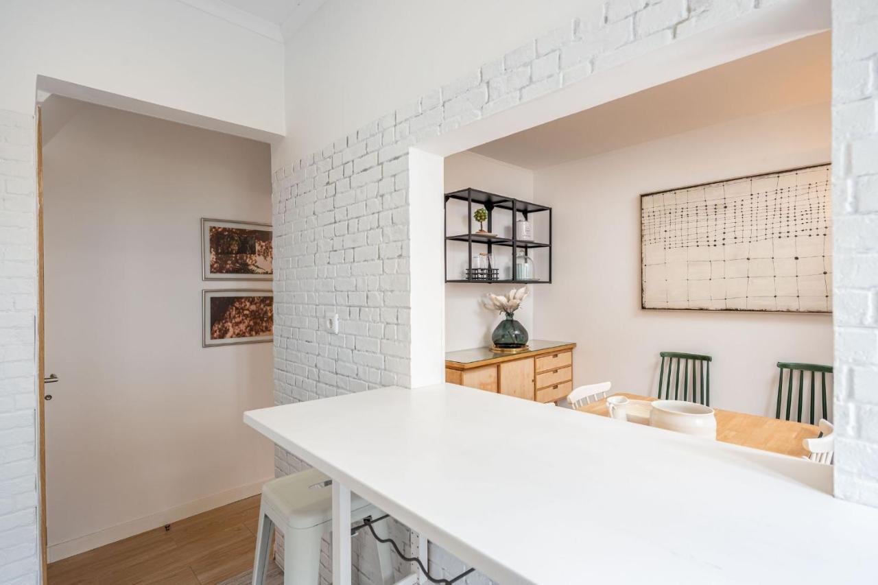 Lapa 3bdr Duplex W/ Balcony By Lovelystay Apartamento Lisboa