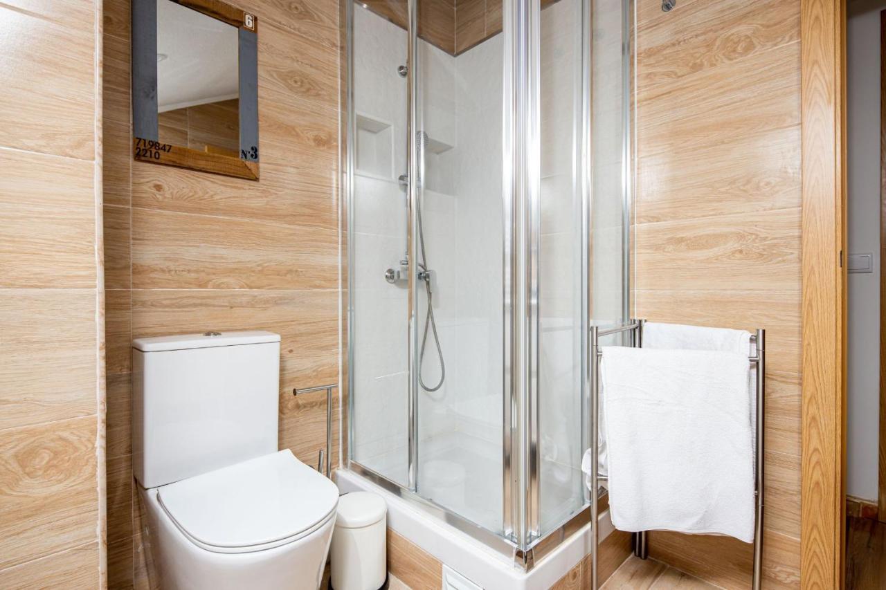 Lapa 3bdr Duplex W/ Balcony By Lovelystay Apartamento Lisboa