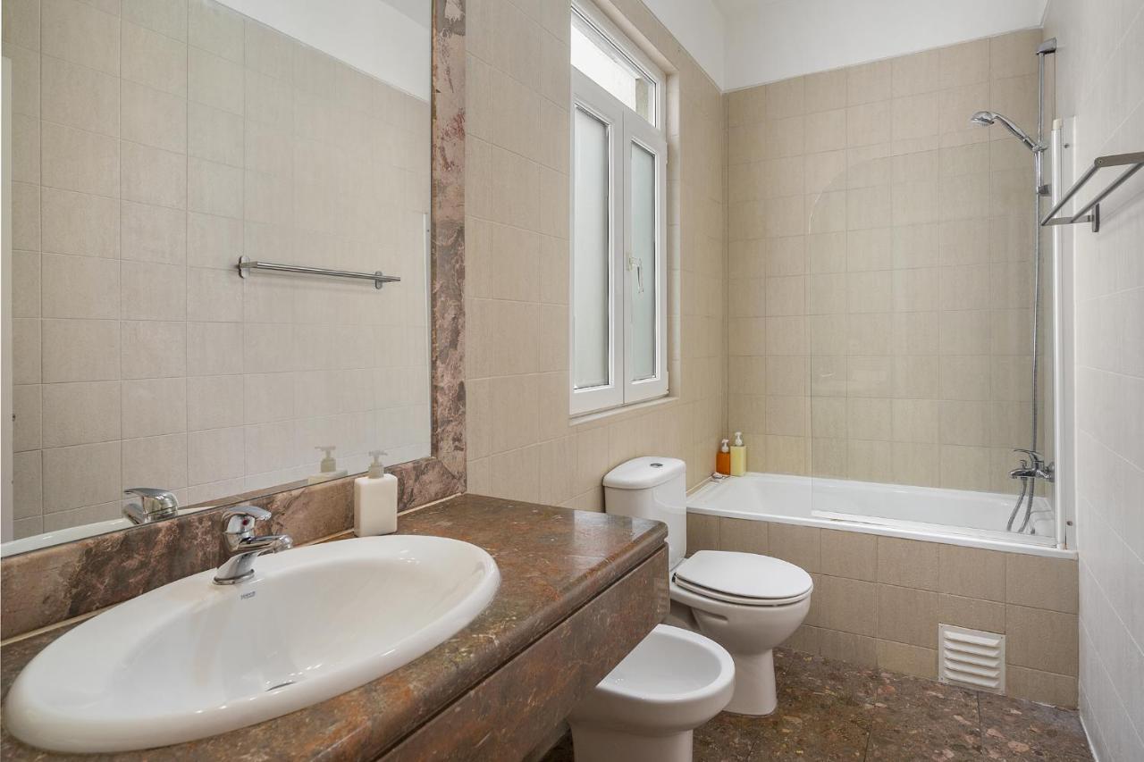 Apartamento Whome Luxury Penthouse: Designer Decor & Epic Views Lisboa