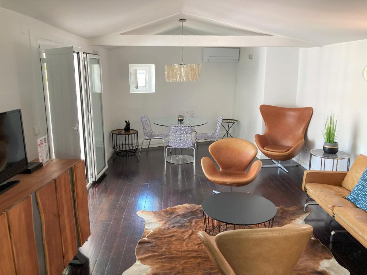 Apartamento Fabulous T2 With Balcony In Rossio *