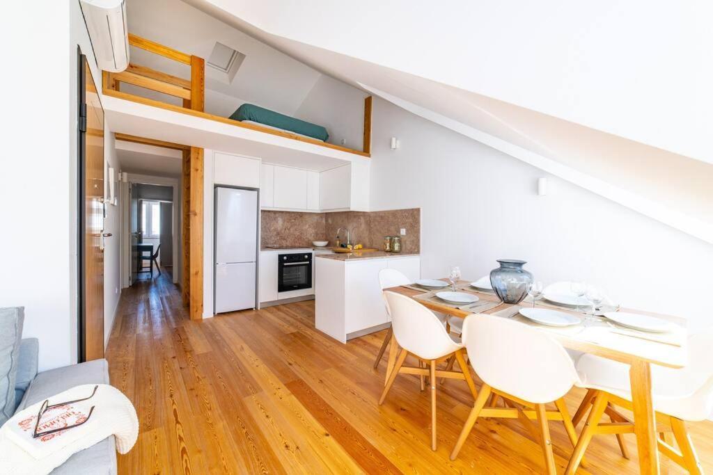 Amaro Iii - Stunning Penthouse In Alcantara Lisboa