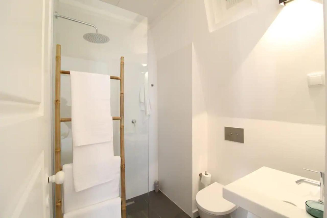 Bright 1 Bd W Lovely Balcony In Lisboa