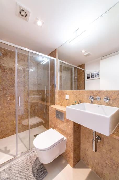 Amaro Iii - Stunning Penthouse In Alcantara Apartamento *