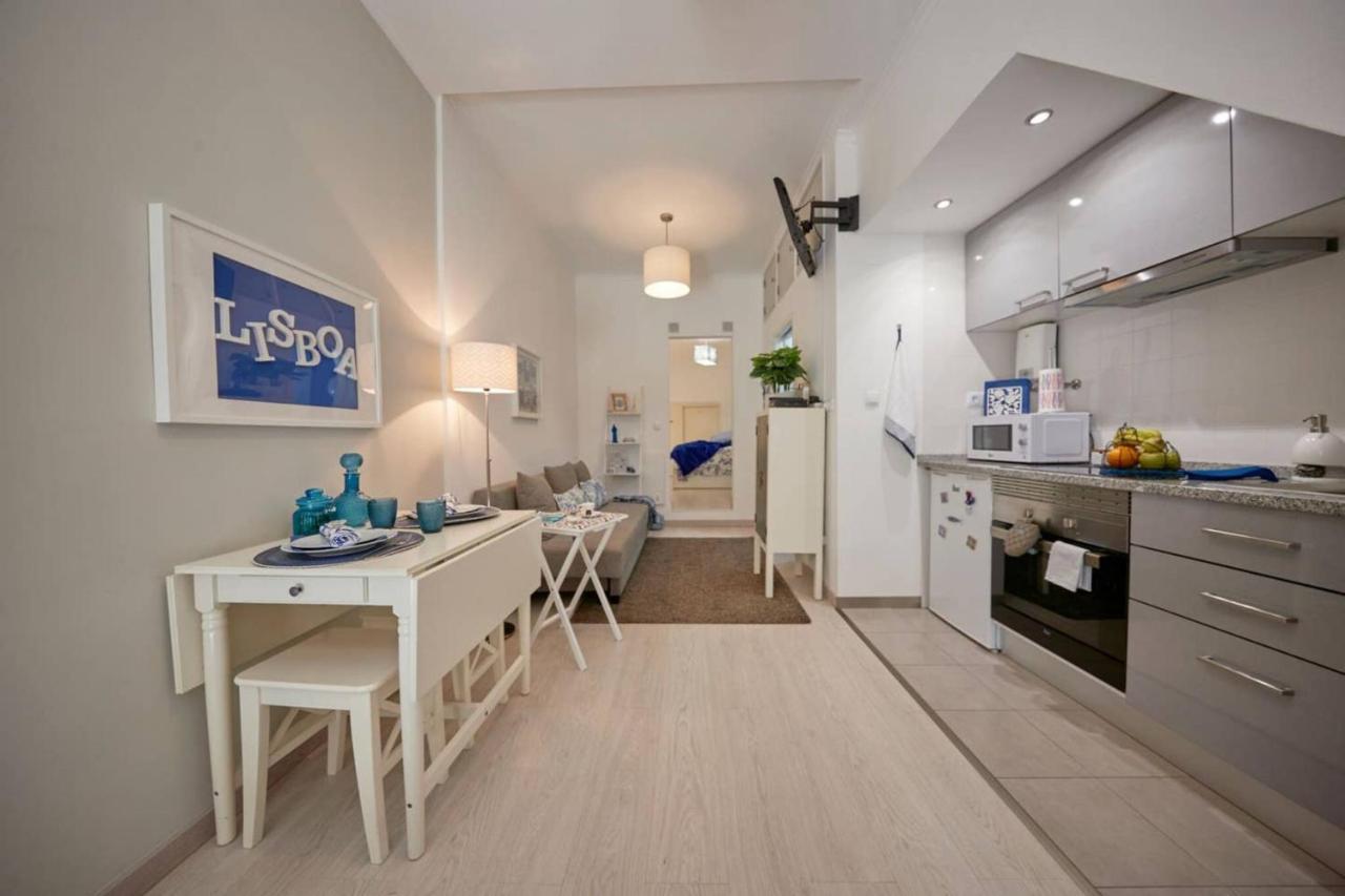Charming In Adamastor Lisbon! Perfect Location - Super But Calm!