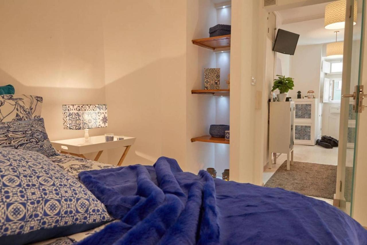 Charming In Adamastor Lisbon! Perfect Location - Super But Calm!