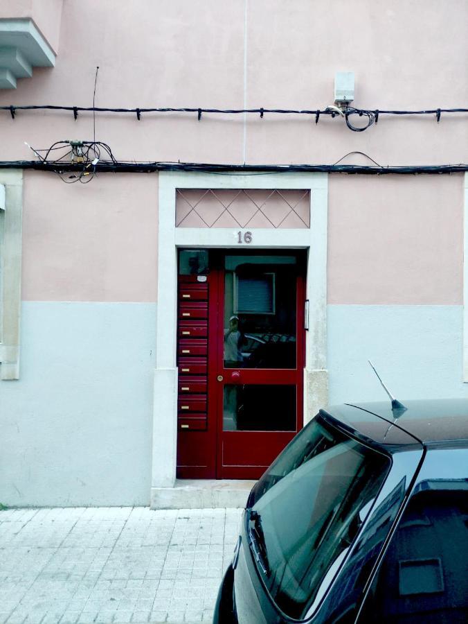 Memo Moscavide Lisboa