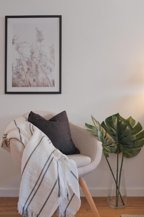 Downtown Terrace - 2 Bedroom In Graca With Private & Sunny Terrace! Apartment Lisbon