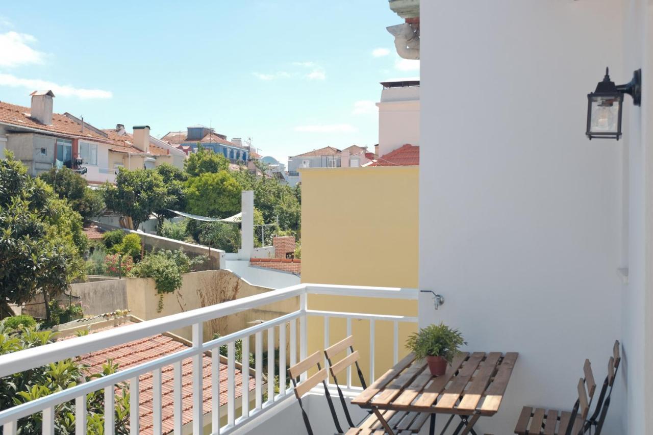 Downtown Terrace - 2 Bedroom In Graca With Private & Sunny Terrace! Apartment Lisbon