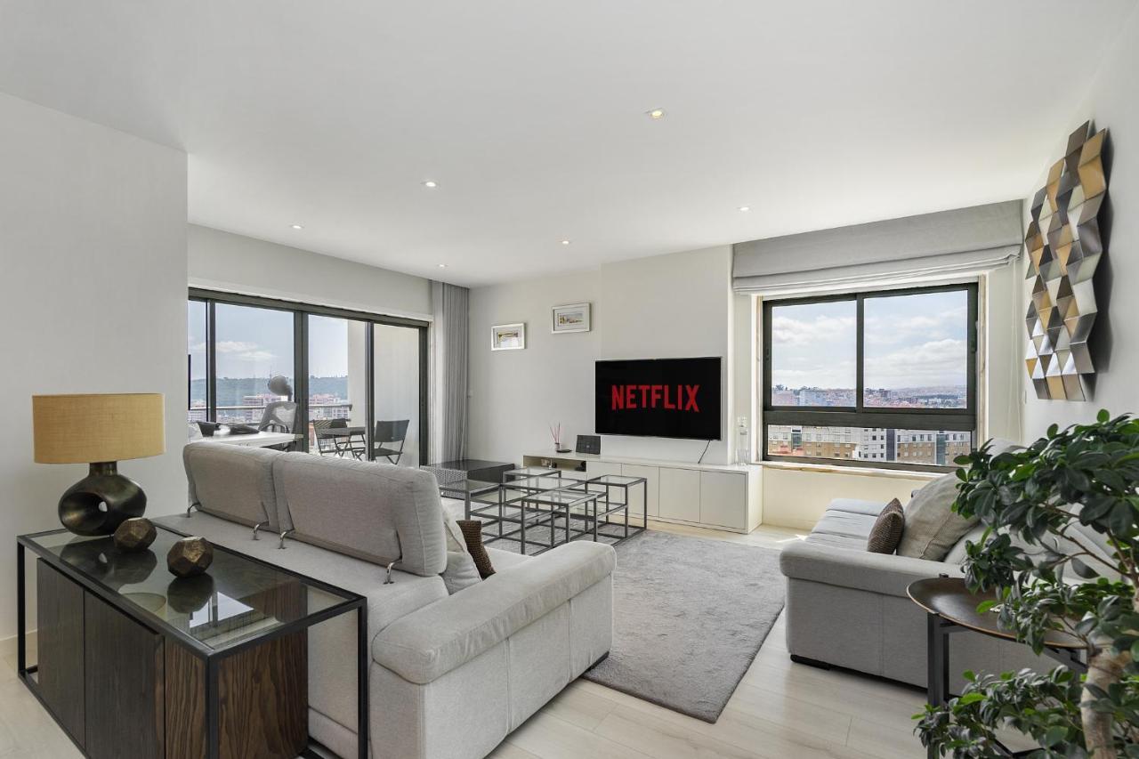 Whome Family - Urban Retreat With Parking, Ac, Elevator In Great Location Apartamento